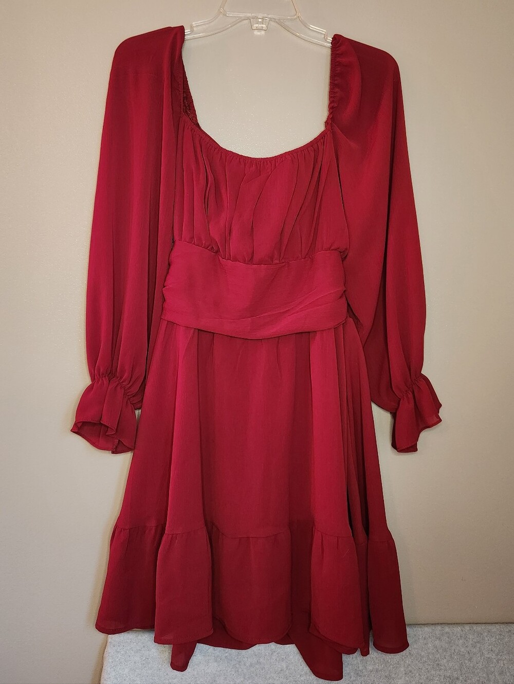 Exlura Women's Red Long-Sleeve Dress Size Large